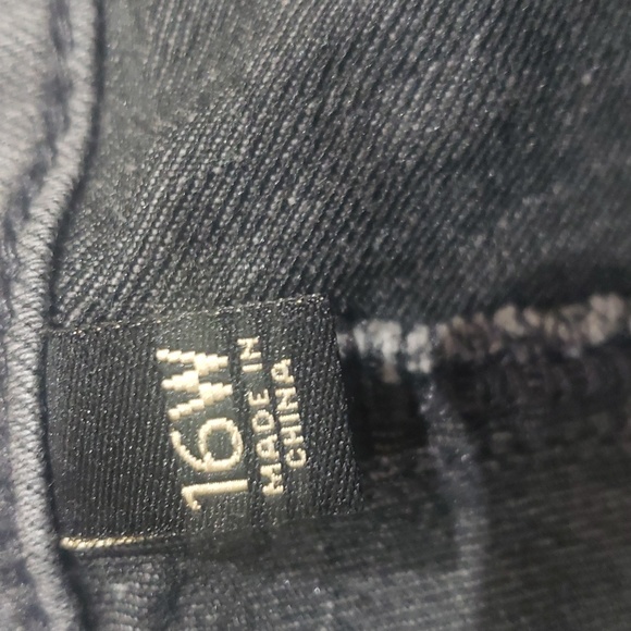 DG2 by Diane Gilman New Classic Stretch Vintage Wash Skinny Jean 16W - Picture 2 of 12